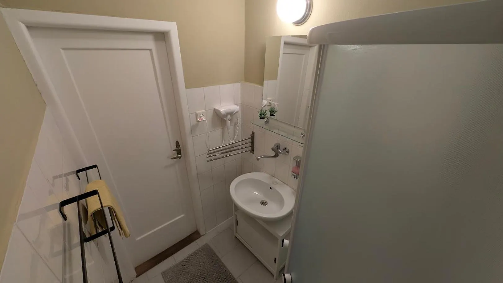 프라하 Flat In Zizkov -403- 아파트 0*,  체코